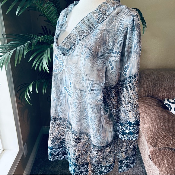 Maggie Barnes plus size semi sheer tunic top - Picture 2 of 5